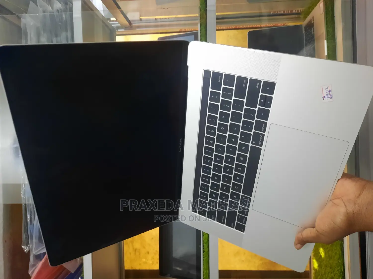 Laptop Apple MacBook Pro 2017 16GB Intel Core I7 SSD 512GB