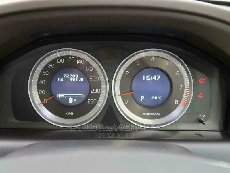 Volvo XC60 2012 Gold