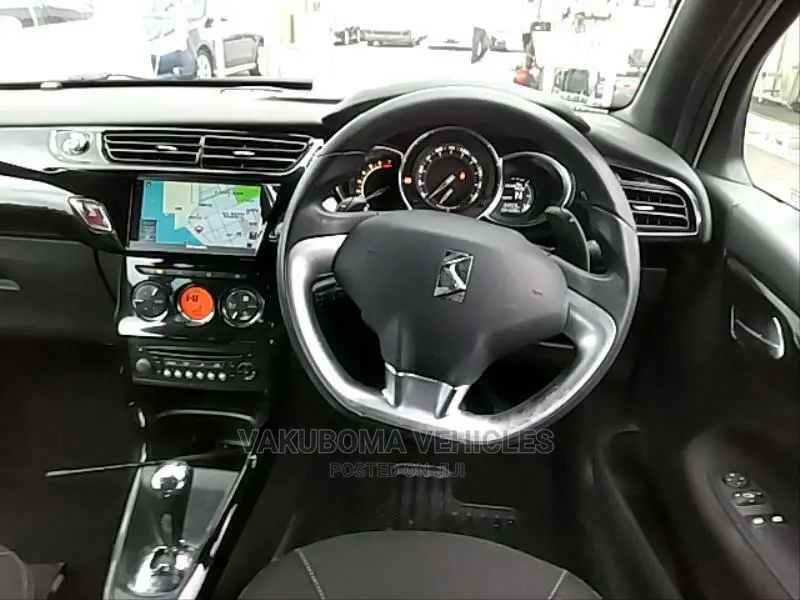 Citroen DS 3 2015 Pearl