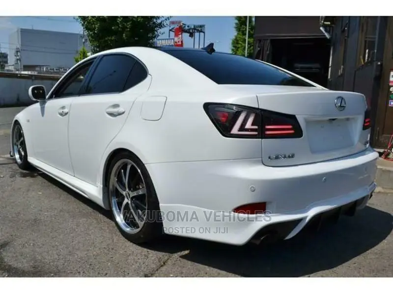 Lexus IS 2007 Pearl
