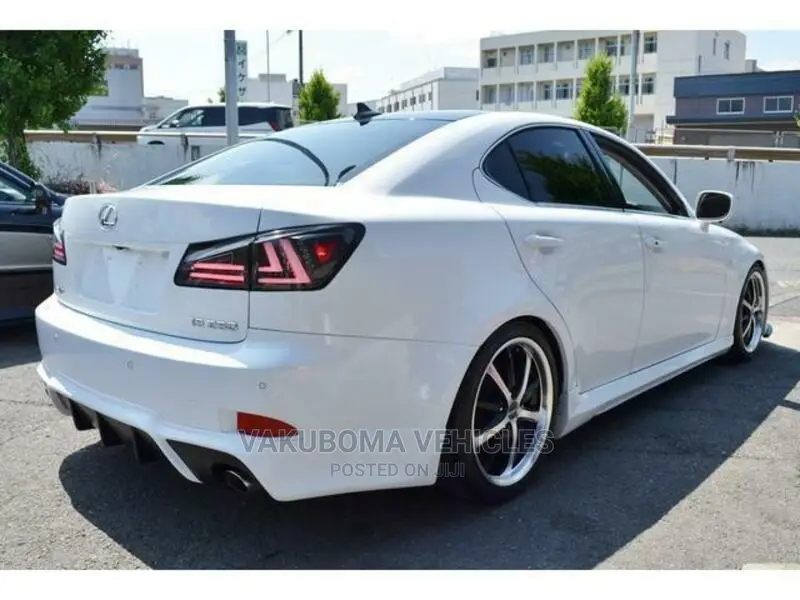 Lexus IS 2007 Pearl