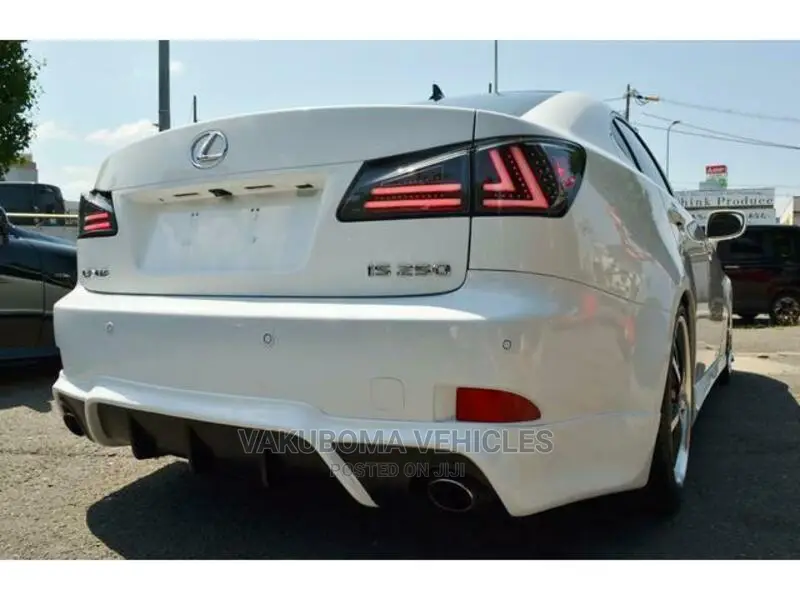 Lexus IS 2007 Pearl