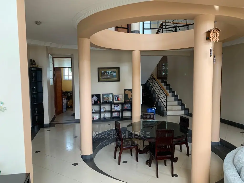 5bdrm Villa in Sala Sala, Kinondoni for Sale