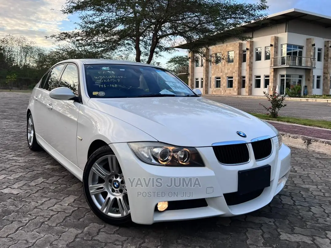 BMW 320i 2007 White