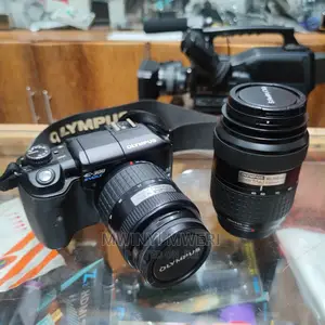Olympus E-300 Evolt