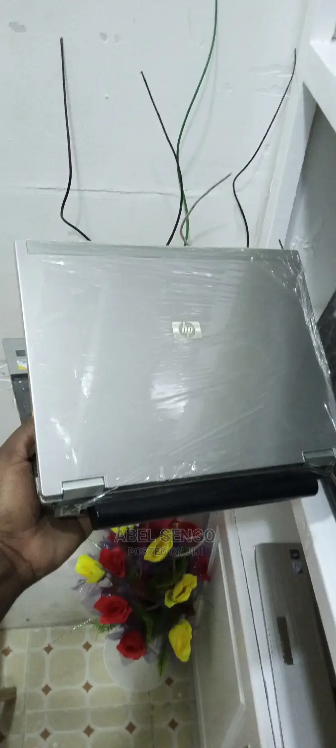 Laptop HP EliteBook 2560P 2GB Intel Core 2 Duo HDD 320GB