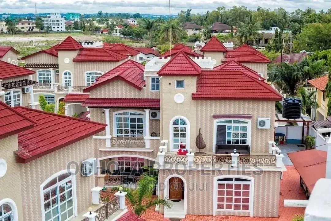Furnished 4bdrm Villa in Mikocheni for Rent