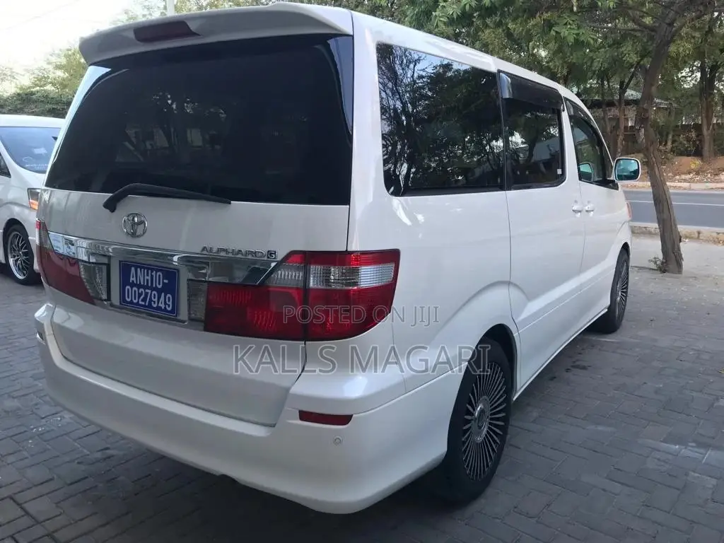 Toyota Alphard 2003 White