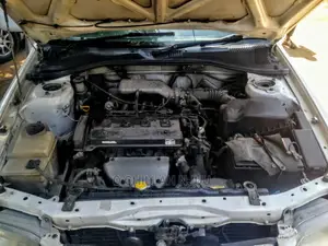 Toyota Corona Premio 1996 White