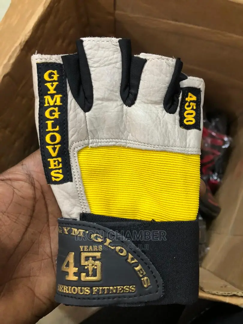 Ladies Gym Gloves.
