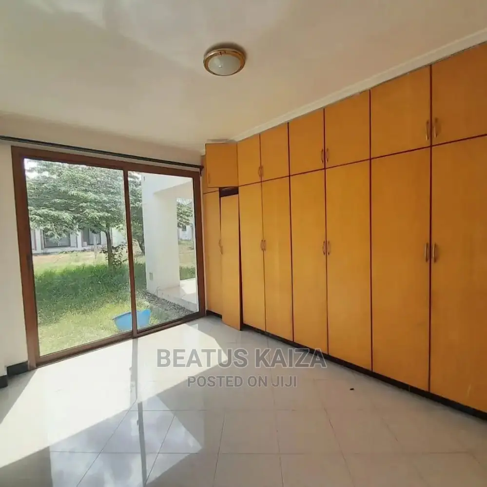 3bdrm Bungalow in Kigamboni South for rent
