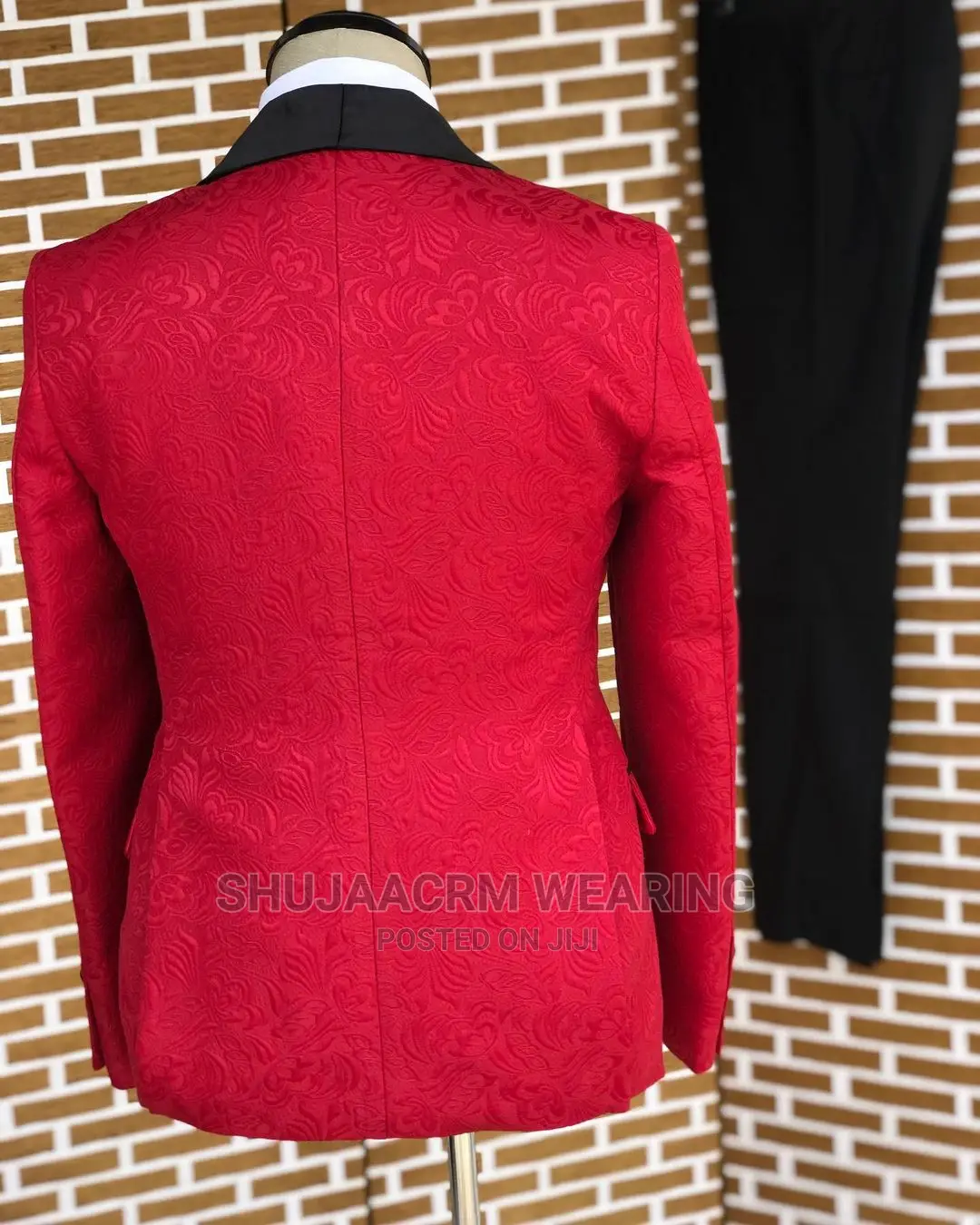 New Taxedo Mens Suits