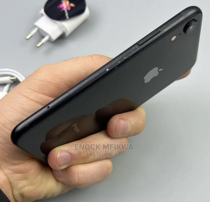 Apple iPhone XR 64 GB Black