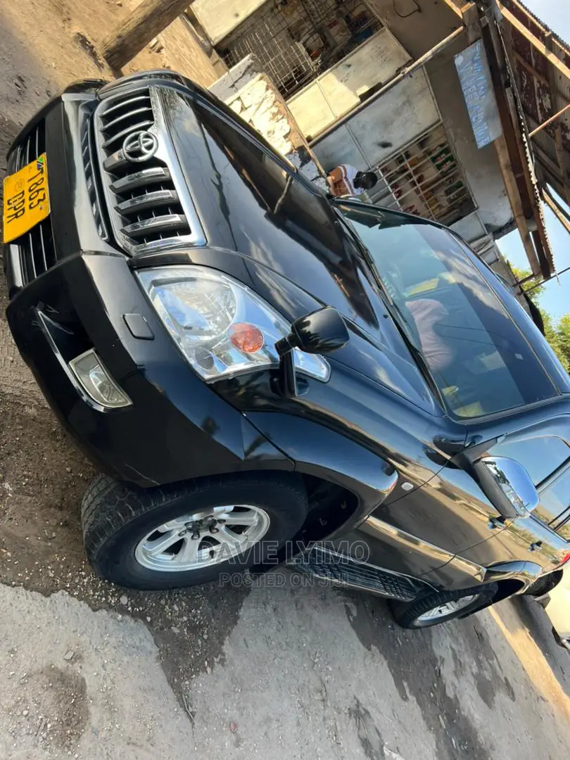 Toyota Land Cruiser Prado 2005 Black