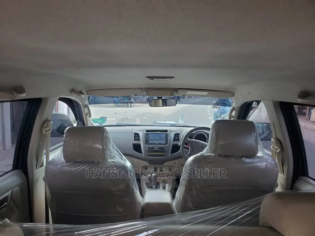 Toyota Fortuner 2006 Gray