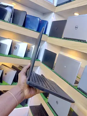 Laptop Dell Latitude 7440 8GB Intel Core I7 SSD 256GB