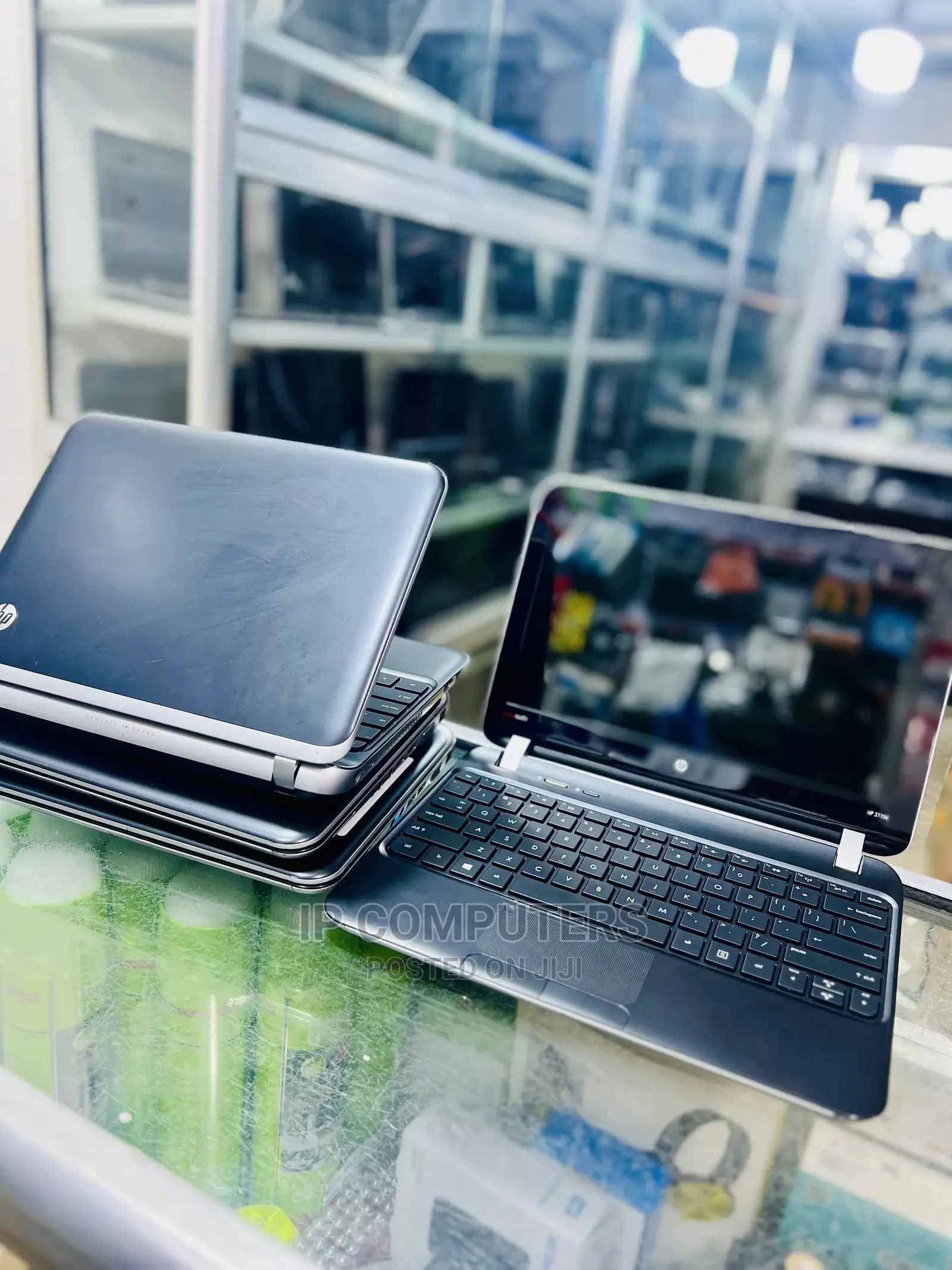 Laptop HP 3125 4GB AMD HDD 320GB