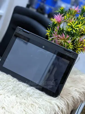 Laptop Lenovo Yoga 11e 4GB Intel Core 2 Duo SSD 500GB