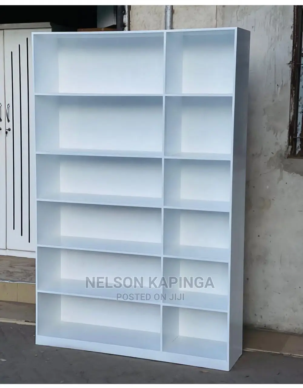 Stand Ya Viatu Na Mabegi Ya Oda Tu. in Temeke Furniture, Nelson