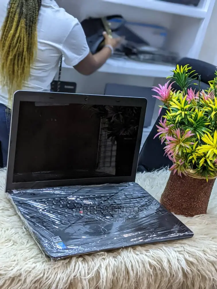 Laptop Lenovo ThinkPad Edge E540 4GB Intel Core I5 HDD 500GB