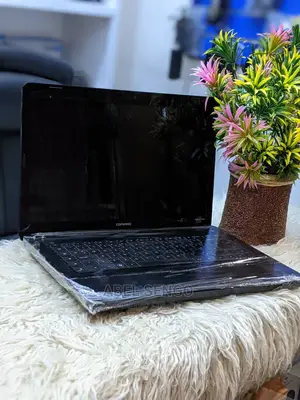 Laptop HP Compaq Presario CQ60 4GB Intel Core 2 Duo HDD 320GB