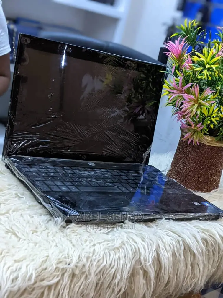Laptop HP ProBook 650 4GB Intel Core 2 Duo HDD 320GB
