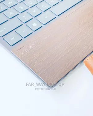 New Laptop HP Envy X360 13z 8GB Intel Core I5 SSD 512GB