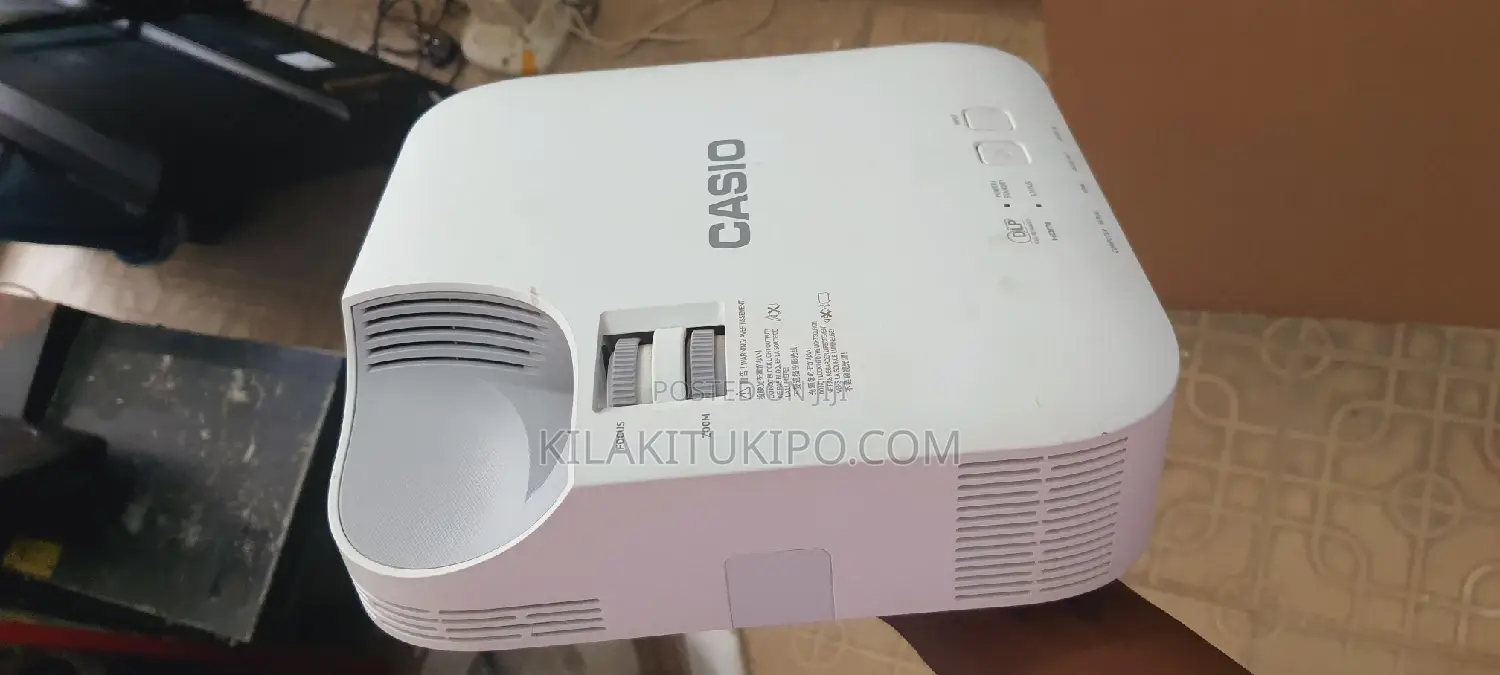 Casio Projector Xj-V1