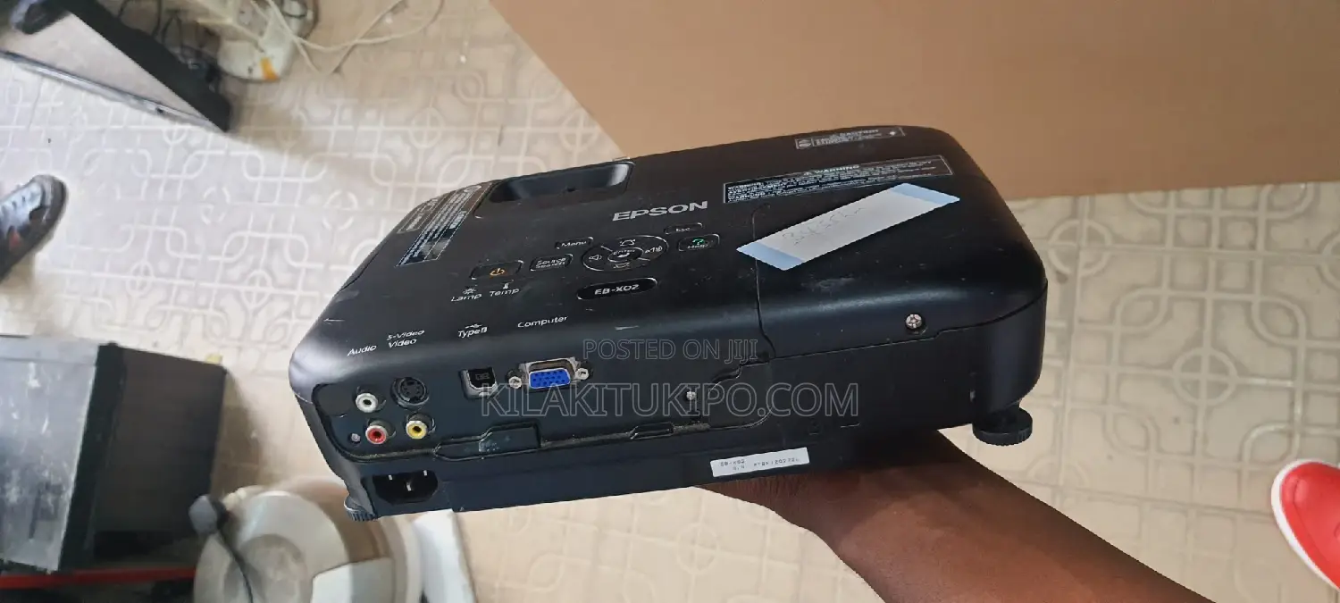 EPSON Projector Eb-X02