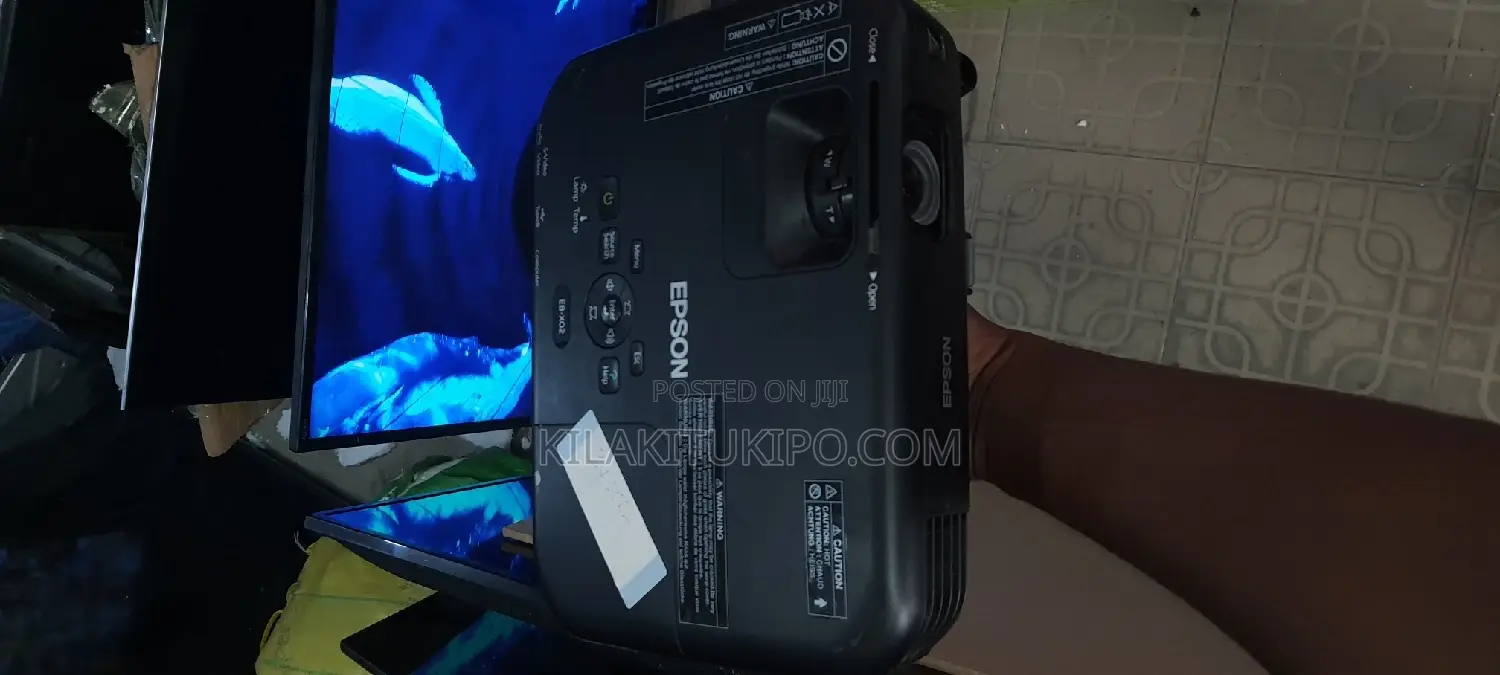 EPSON Projector Eb-X02