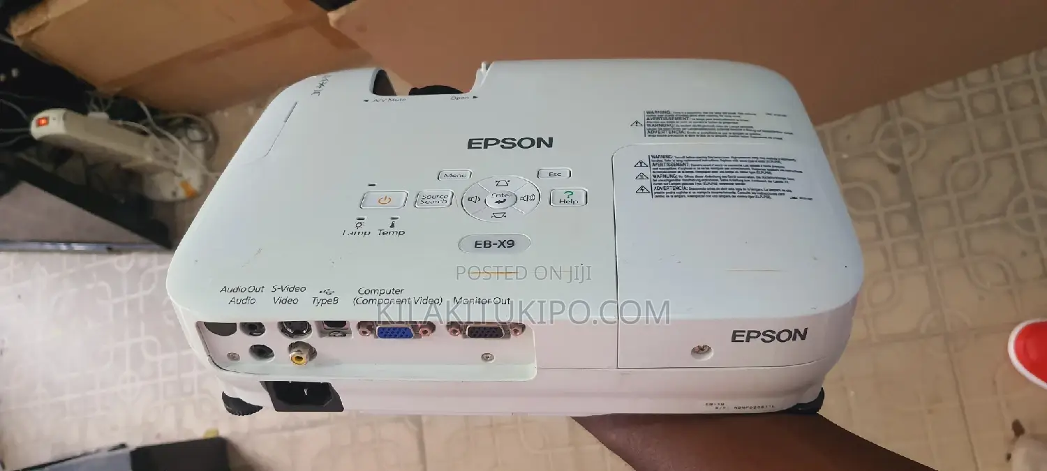 EPSON Projector Eb-X9