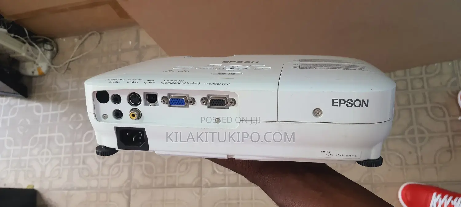 EPSON Projector Eb-X9