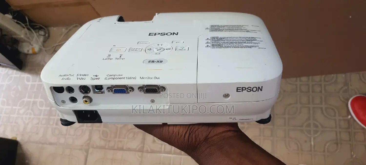 EPSON Projector Eb-X9