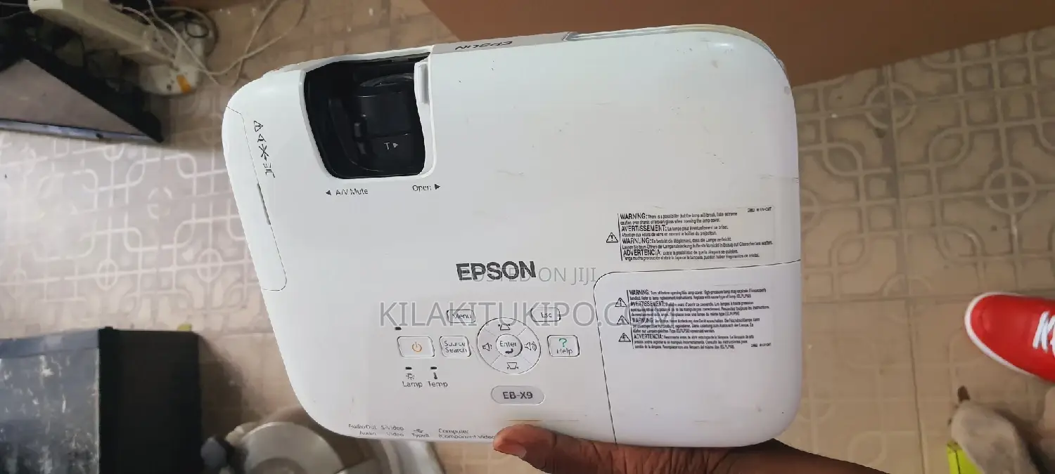 EPSON Projector Eb-X9