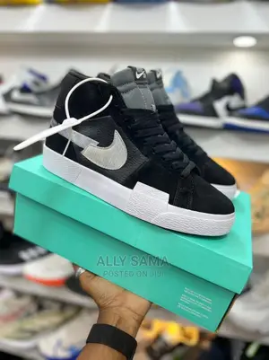 Nike SB Black
