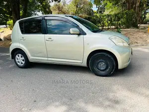 Toyota Passo 2006 Green