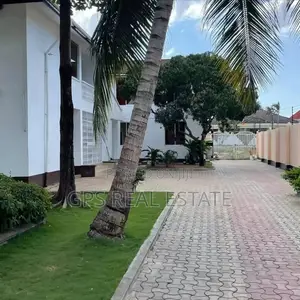 4bdrm House in Mbezi Beach, Kinondoni for Sale