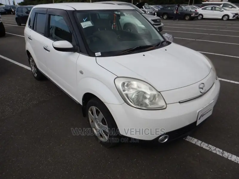 Mazda Verisa 2009 Pearl