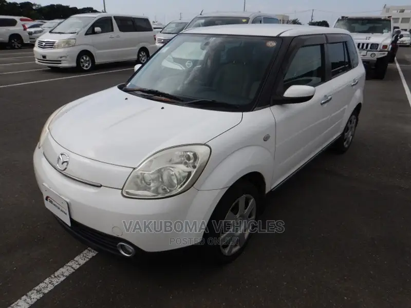 Mazda Verisa 2009 Pearl