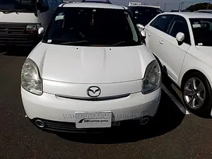 Mazda Verisa 2009 Pearl
