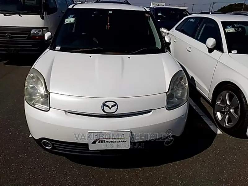 Mazda Verisa 2009 Pearl