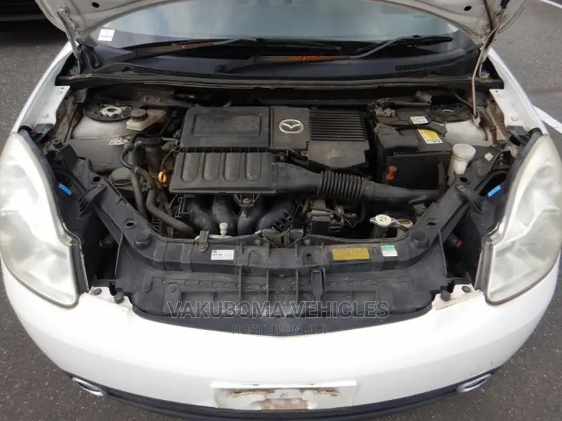 Mazda Verisa 2009 Pearl