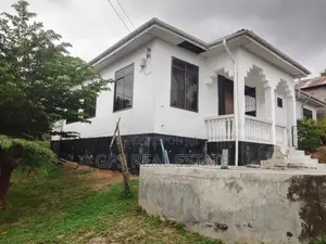 3bdrm House in Kimara Suka, Kinondoni for Sale