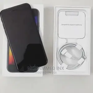 New Apple iPhone SE 2022 64 GB Black