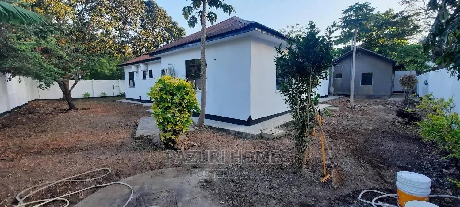 A Standalone House for Rent at Masaki Off to Haile Sellasi