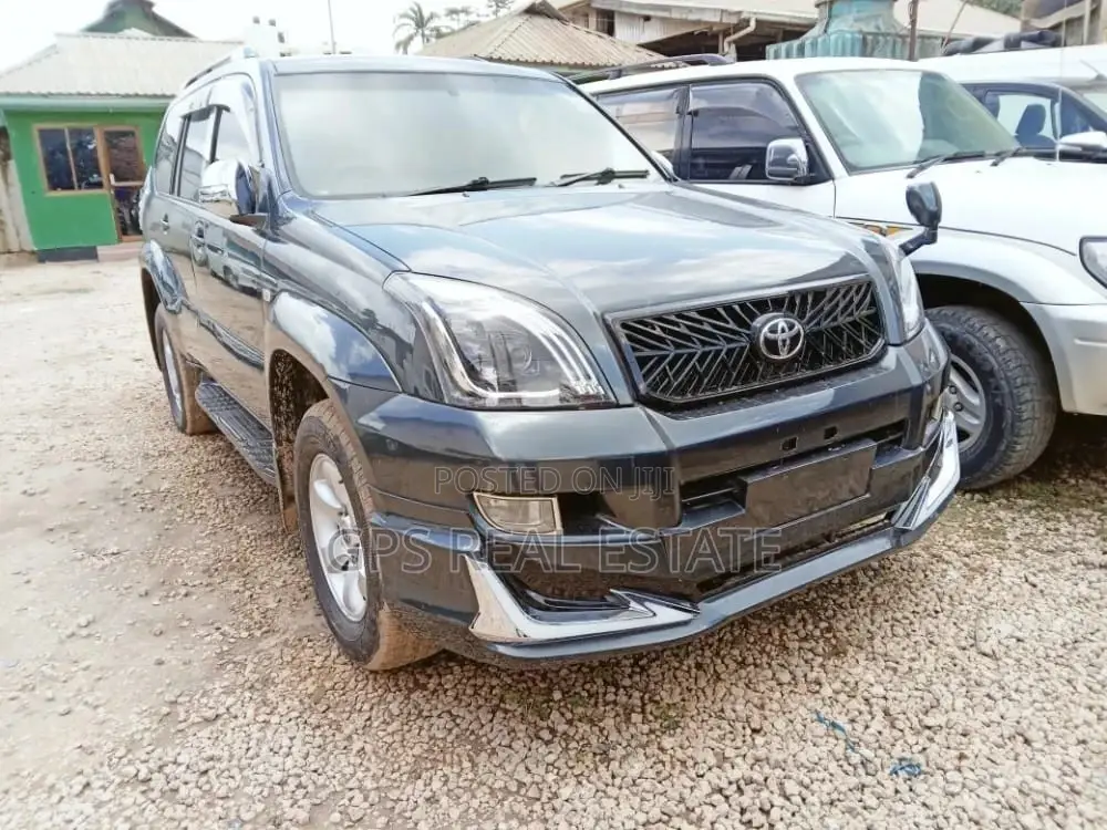 Toyota Land Cruiser Prado 2012 Black