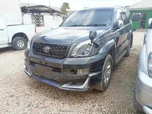 Toyota Land Cruiser Prado 2012 Black