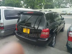 Toyota Kluger 2004 Black
