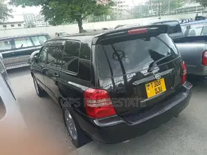 Toyota Kluger 2004 Black