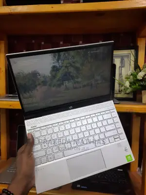 Laptop HP Envy 13t 16GB Intel Core I7 SSD 512GB